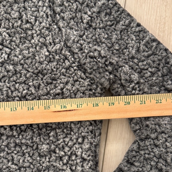 Original Weatherproof Vintage Women’s XS Grey Sherpa Quarter Zip Pullover - Picture 13 of 15